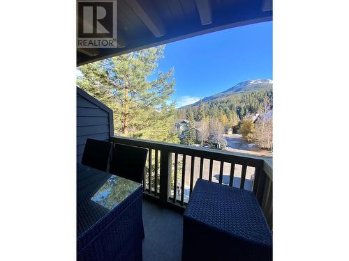 2070 Summit Drive Unit# 404, Panorama, BC - Outdoor With Exterior