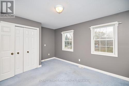 296A Pelham Road, St. Catharines (462 - Rykert/Vansickle), ON - Indoor Photo Showing Other Room