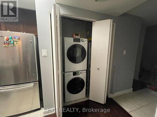 1502 - 179 Metcalfe St Street, Ottawa, ON - Indoor Photo Showing Laundry Room