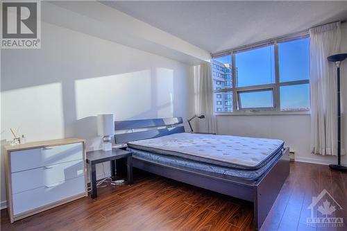 1510 Riverside Drive Unit#2003, Ottawa, ON - Indoor Photo Showing Bedroom