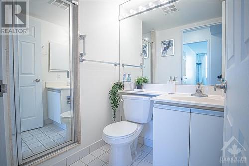 1510 Riverside Drive Unit#2003, Ottawa, ON - Indoor Photo Showing Bathroom