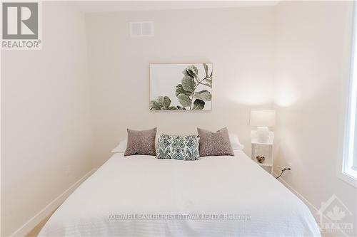 659 Fenwick Way, Barrhaven (7708 - Barrhaven - Stonebridge), ON - Indoor Photo Showing Bedroom