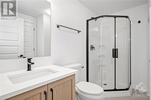 320 Montee Outaouais Street Unit#301, Rockland, ON - Indoor Photo Showing Bathroom