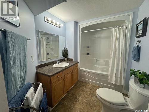 9 600 Broadway Street W, Fort Qu'Appelle, SK - Indoor Photo Showing Bathroom