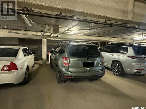 9 600 Broadway Street W, Fort Qu'Appelle, SK - Indoor Photo Showing Garage