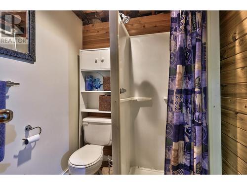 4683 Birch Lane, Barriere, BC - Indoor Photo Showing Bathroom