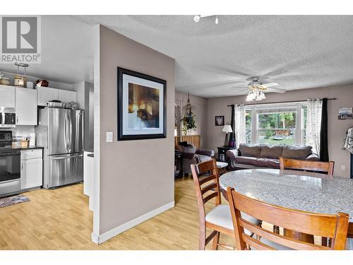 4683 Birch Lane, Barriere, BC - Indoor Photo Showing Kitchen