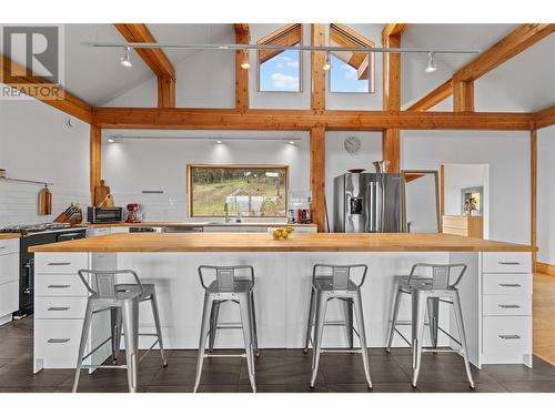 4519 June Springs Road, Kelowna, BC - Indoor Photo Showing Kitchen