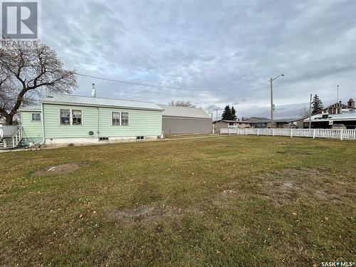 106 Main Street, Kelliher, SK - Outdoor