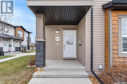 221 2315 Mcclocklin Road, Saskatoon, SK - Outdoor