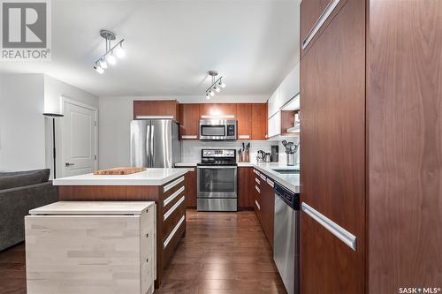 221 2315 Mcclocklin Road, Saskatoon, SK - Indoor Photo Showing Kitchen With Stainless Steel Kitchen