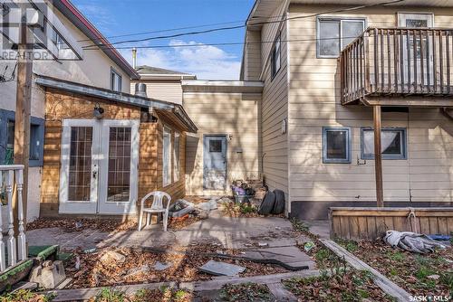 1525 Kilburn Avenue, Saskatoon, SK - Outdoor