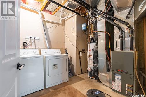 642 Van Impe Terrace, Saskatoon, SK - Indoor Photo Showing Laundry Room