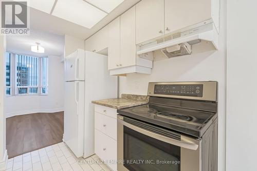 1203 - 5 Lisa Street, Brampton, ON - Indoor Photo Showing Kitchen