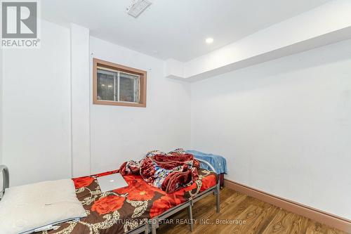 95 Glenmore Crescent, Brampton, ON - Indoor Photo Showing Bedroom