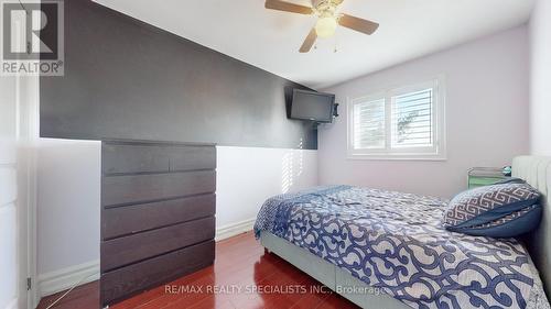 23 Melissa Court, Brampton, ON - Indoor Photo Showing Bedroom