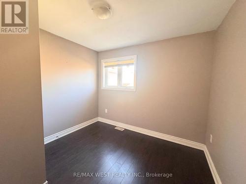 19 Golding Avenue, Brampton, ON - Indoor Photo Showing Other Room