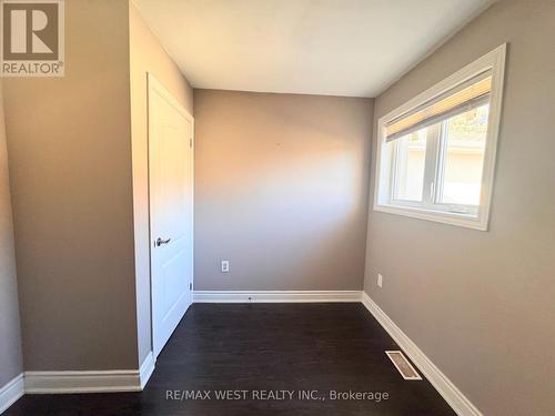 19 Golding Avenue, Brampton, ON - Indoor Photo Showing Other Room