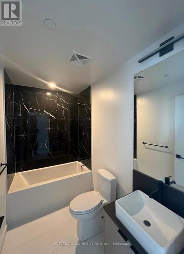 2505 - 1285 Dupont Street, Toronto, ON - Indoor Photo Showing Bathroom