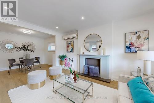 106 Cameron Avenue, Toronto, ON - Indoor Photo Showing Living Room