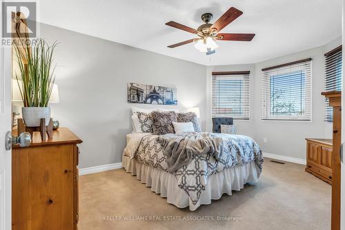 1601 Wintergrove Gardens, Mississauga, ON - Indoor Photo Showing Bedroom