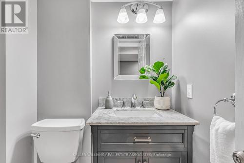 1601 Wintergrove Gardens, Mississauga, ON - Indoor Photo Showing Bathroom