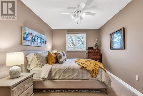 1601 Wintergrove Gardens, Mississauga, ON - Indoor Photo Showing Bedroom