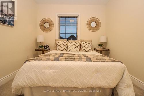 606 Wedlock Lane, Peterborough (Northcrest), ON - Indoor Photo Showing Bedroom