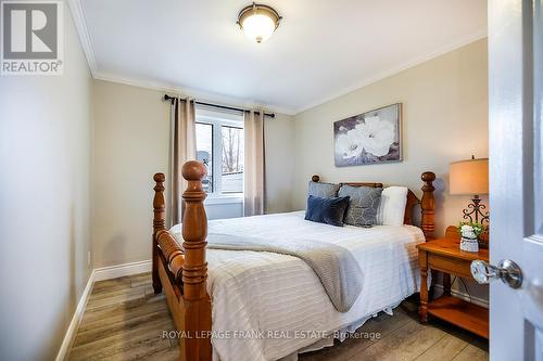 25 Shelley Drive, Kawartha Lakes, ON - Indoor Photo Showing Bedroom