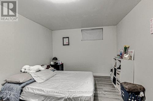 31 Stevenson Avenue, London, ON - Indoor Photo Showing Bedroom