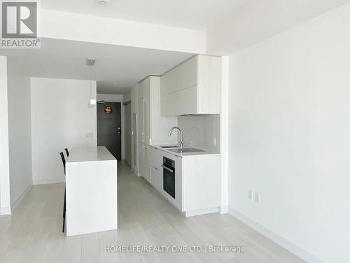 2007 - 15 Lower Jarvis Street, Toronto, ON - Indoor Photo Showing Kitchen