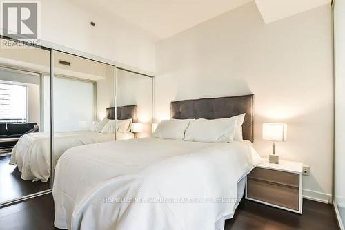 2101 - 225 Sackville Street, Toronto, ON - Indoor Photo Showing Bedroom