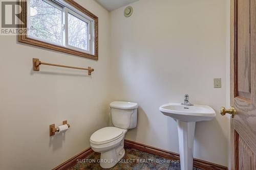 1 Howard Street W, Bluewater (Bayfield), ON - Indoor Photo Showing Bathroom