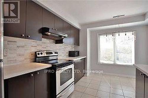 227 Slingsby Landing Lane, Milton, ON - Indoor Photo Showing Kitchen