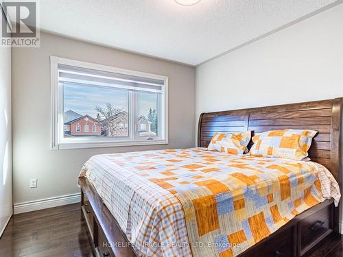 4 Fairhill Avenue, Brampton, ON - Indoor Photo Showing Bedroom