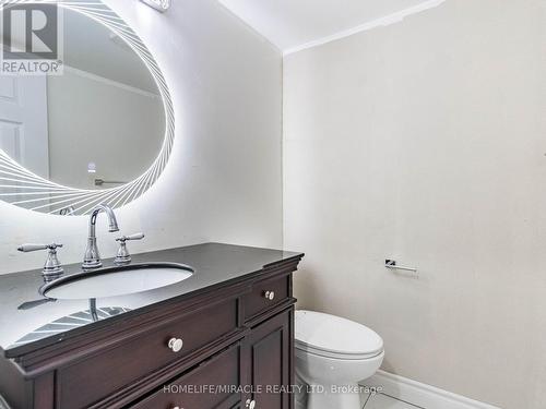 4 Fairhill Avenue, Brampton, ON - Indoor Photo Showing Bathroom