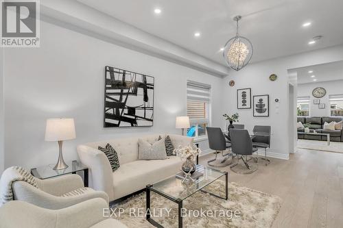 319 Powys Street, Milton, ON - Indoor Photo Showing Living Room