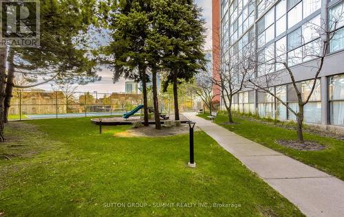 1416 - 4185 Shipp Drive, Mississauga, ON - Outdoor