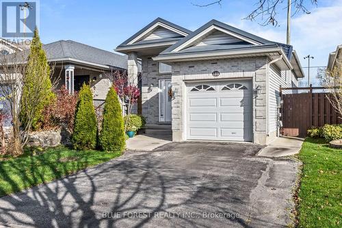 180 Crimson Crescent, London, ON - Outdoor