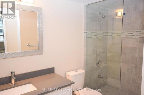 1508 - 156 Enfield Place, Mississauga, ON - Indoor Photo Showing Bathroom