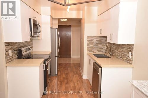 1508 - 156 Enfield Place, Mississauga, ON - Indoor Photo Showing Kitchen With Double Sink