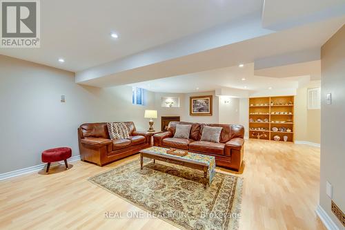 2350 Deer Run Avenue, Oakville, ON - Indoor Photo Showing Other Room