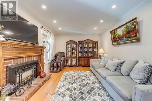 2350 Deer Run Avenue, Oakville, ON - Indoor Photo Showing Living Room With Fireplace