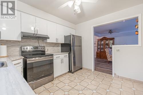 29 Checkendon Drive, Toronto, ON - Indoor Photo Showing Kitchen