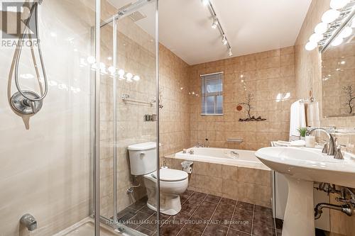 29 Checkendon Drive, Toronto, ON - Indoor Photo Showing Bathroom