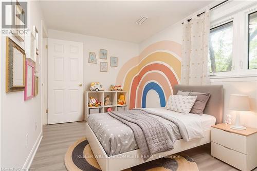 11 - 1270 Gainsborough Drive, Oakville, ON - Indoor Photo Showing Bedroom