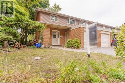 11 - 1270 Gainsborough Drive, Oakville, ON - Outdoor