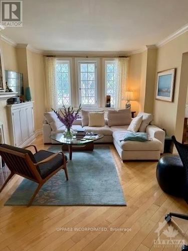 3 - 180 Augusta Street, Ottawa, ON - Indoor Photo Showing Living Room