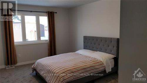 224 Cranesbill Road, Ottawa, ON - Indoor Photo Showing Bedroom