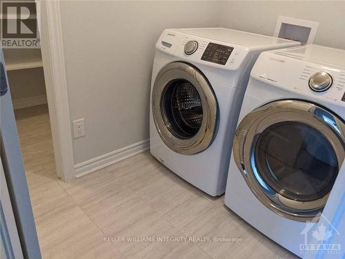 224 Cranesbill Road, Ottawa, ON - Indoor Photo Showing Laundry Room